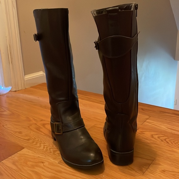 Tall Brown Zip Up Boots - Picture 3 of 3